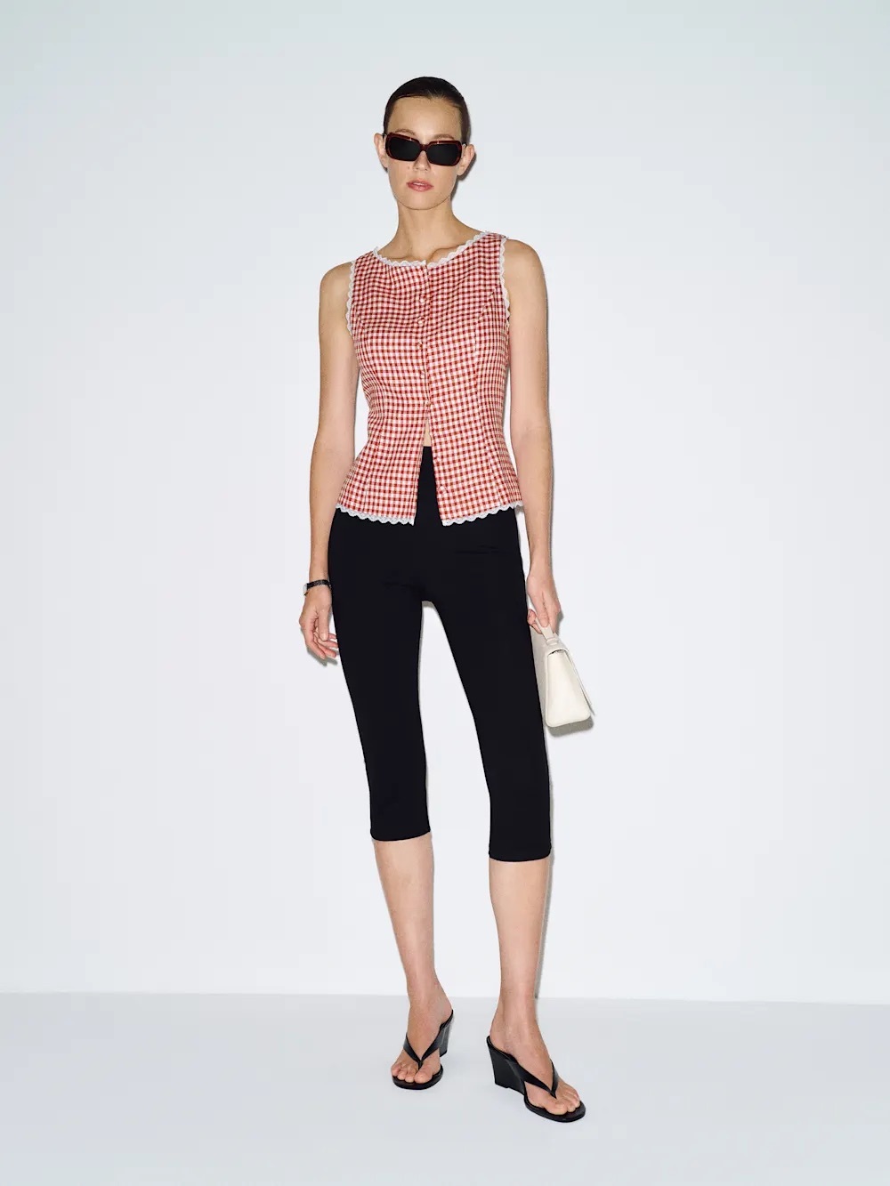 NEW Reformation Amela Linen Sleeveless Gingham Button-Front Top with Lace Trim